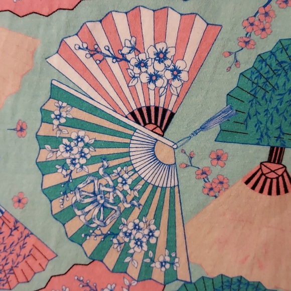 Voodoo Vixen Retro Multicolored Pin-Up Fan Print Puff Sleeve Keyhole Top Size 10 - Picture 7 of 12